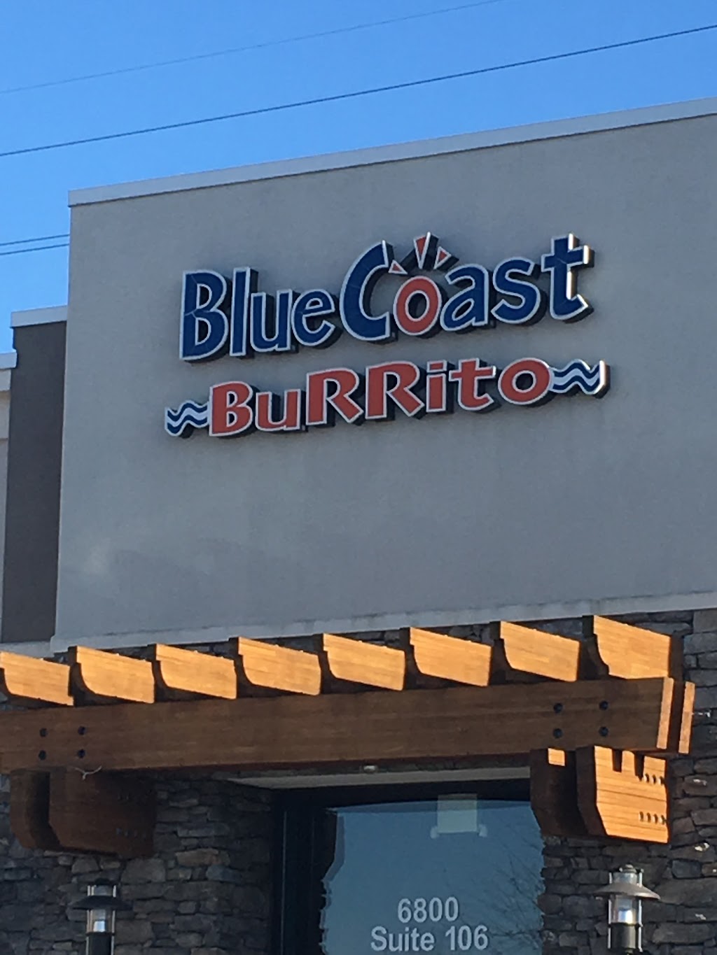 Blue Coast Burrito | 6800 Charlotte Pike, Nashville, TN 37209, USA | Phone: (615) 354-8171