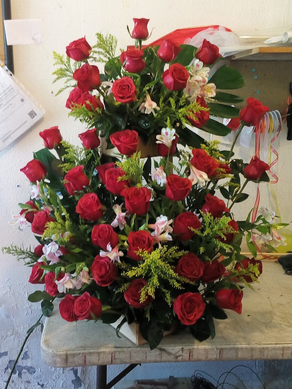 Flores y Emociones arte floral | Blvd. Gómez Morín #1652-C, Entre Neptuno y Fidel Ávila, Satélite, 32543 Cd Juárez, Chih., Mexico | Phone: 656 639 2362
