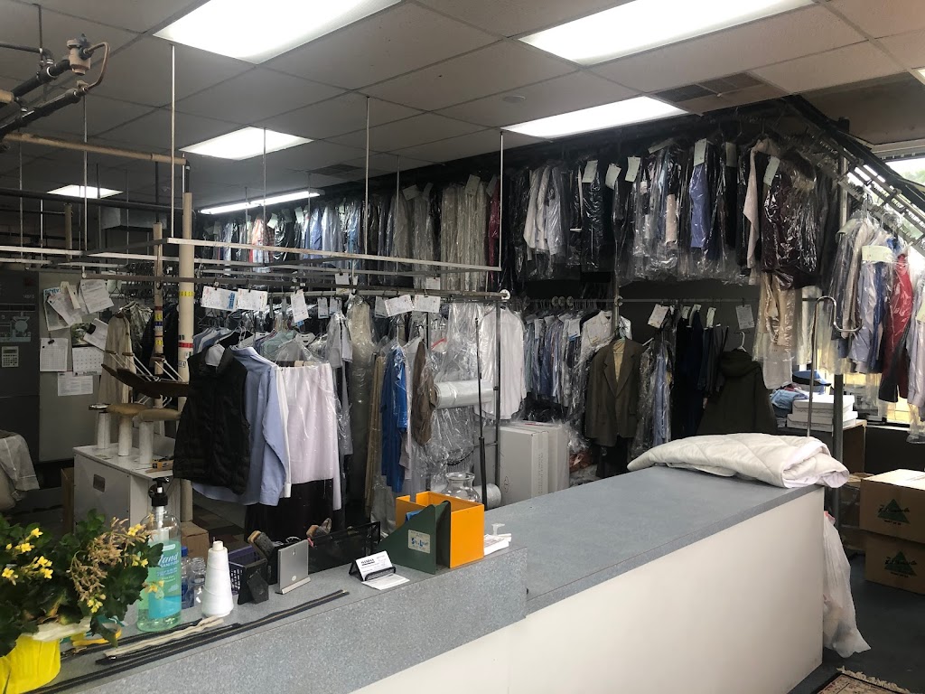 Fashion Cleaners | 32606 W Seven Mile Rd, Livonia, MI 48152, USA | Phone: (248) 477-1949