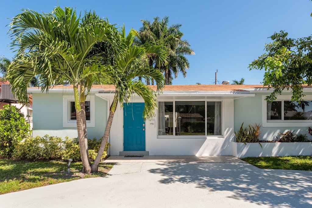 Hollywood Beach Vacation | House Court, 1009N N 13th Ct, Hollywood, FL 33019, USA | Phone: (646) 322-3534