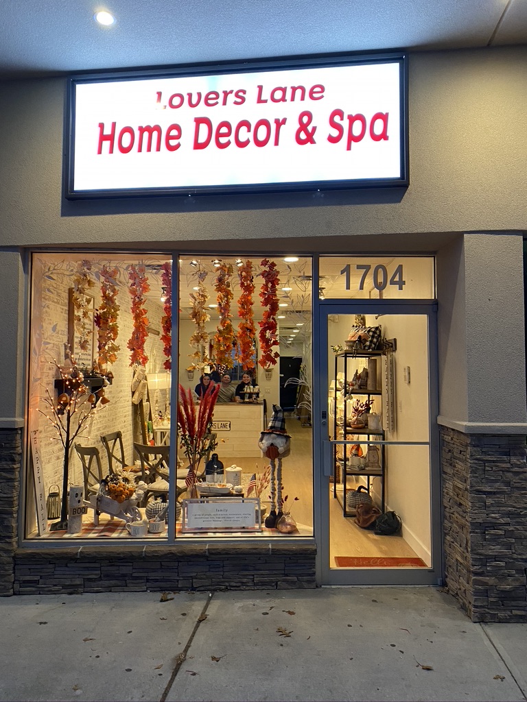 lovers lane home decor and spa | 1704 Washington Ave, Seaford, NY 11783, USA | Phone: (516) 804-2886