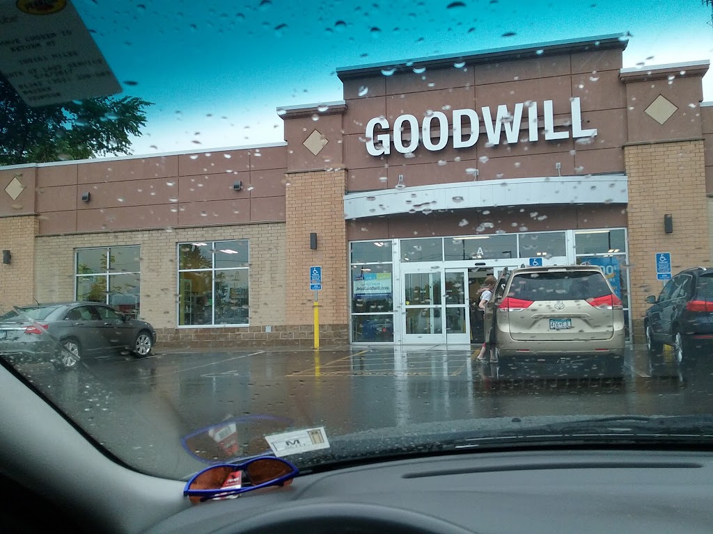 Goodwill - Cambridge | 1400 1st Ave E, Cambridge, MN 55008, USA | Phone: (763) 645-1161