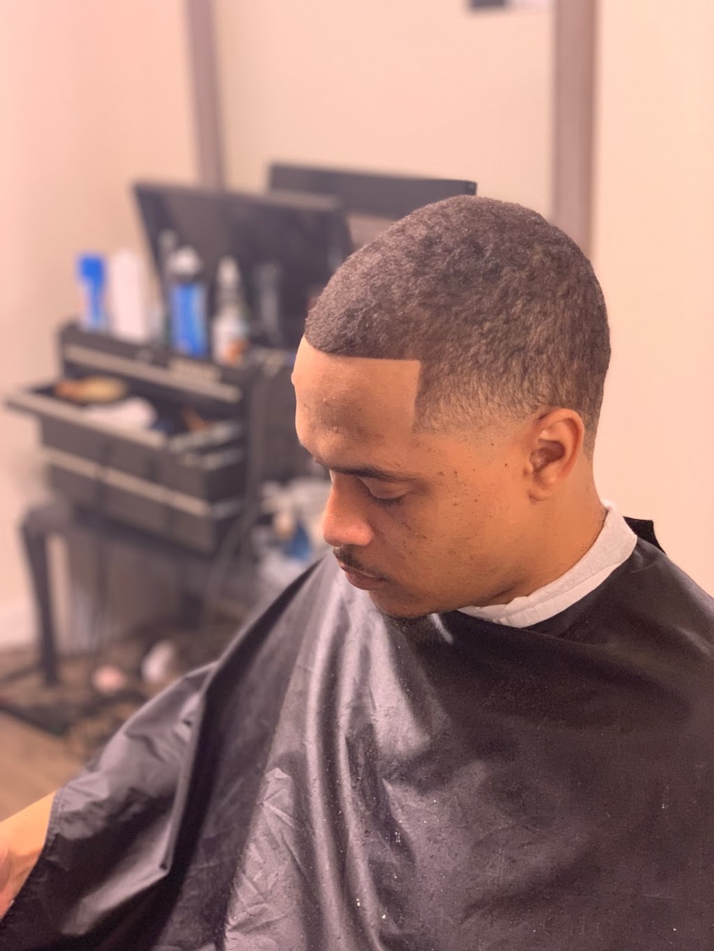 First N Fly Cuttz | 612 Whitford Pl Ct, Winston-Salem, NC 27107, USA | Phone: (336) 534-4797