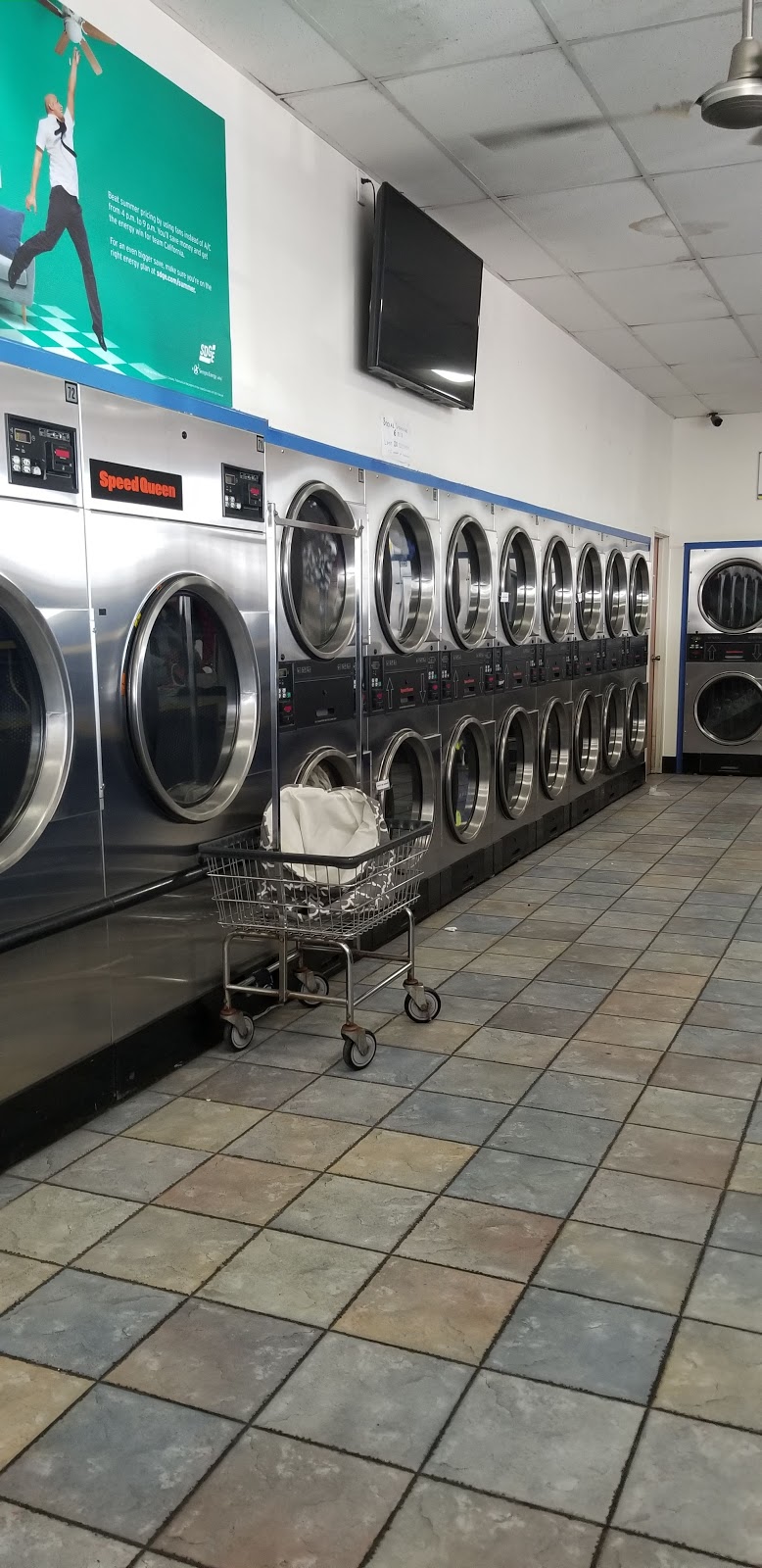 Friendly Wash N Dry | 1605 Highland Ave, National City, CA 91950, USA | Phone: (619) 780-2681