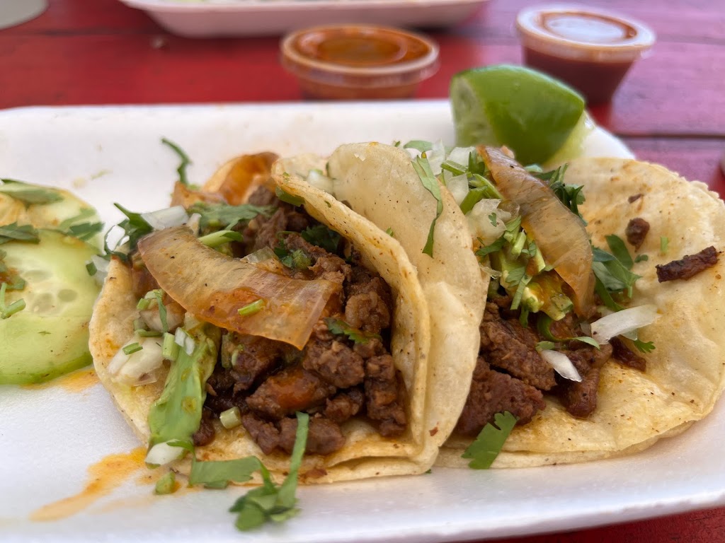 Los 2 Costeños taqueria | 2866 Recker Hwy, Winter Haven, FL 33880, USA | Phone: (863) 557-8127