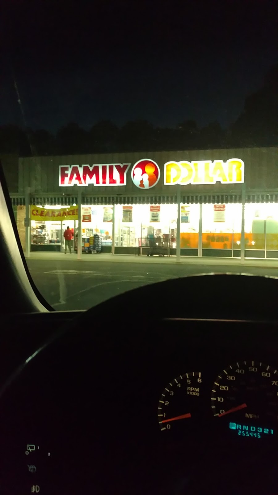 Family Dollar | 1110 George Washington Hwy N, Chesapeake, VA 23323, USA | Phone: (757) 381-8181