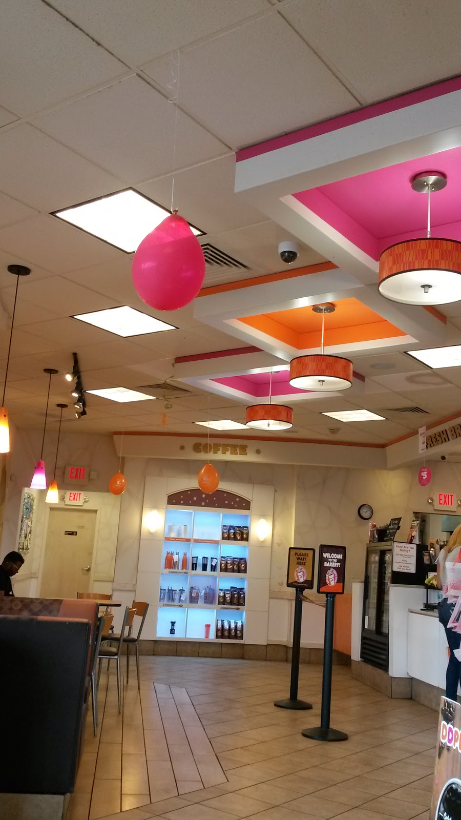 Dunkin | 12561 Biscayne Blvd, North Miami, FL 33181, USA | Phone: (305) 891-1020