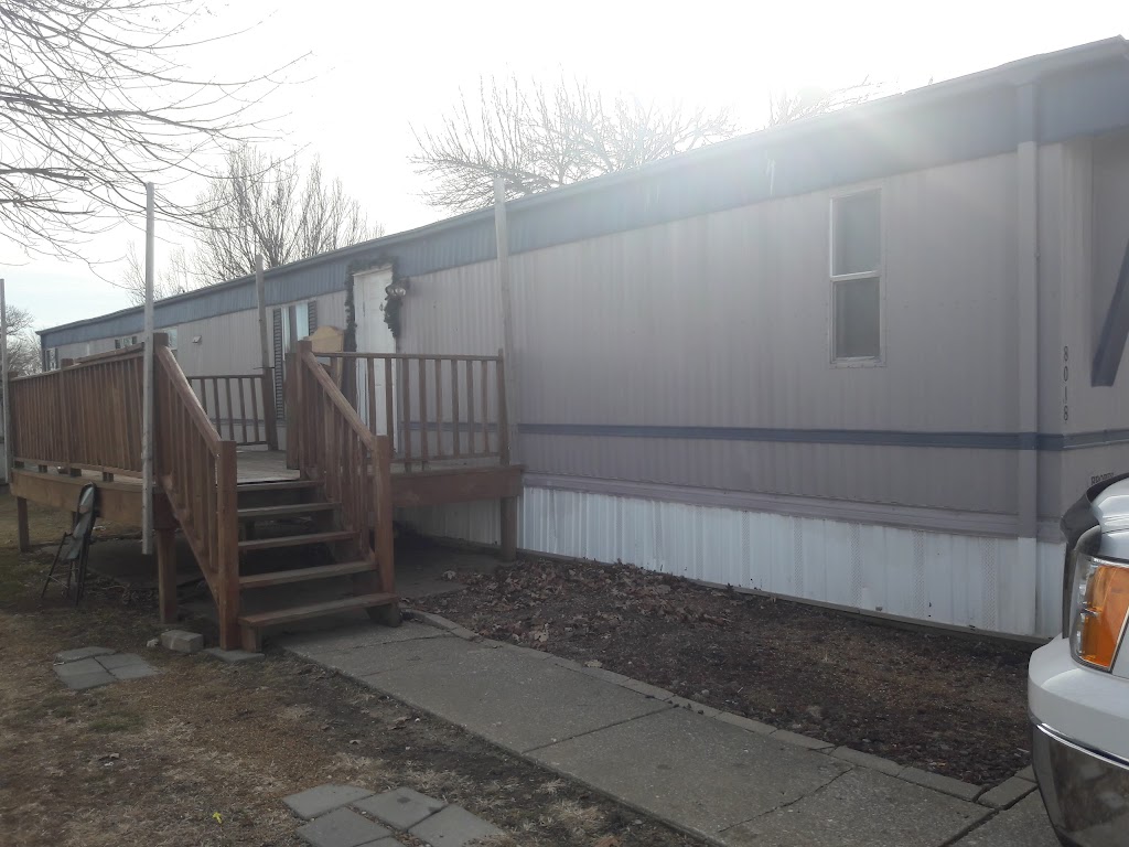 Pin Oak Pointe Mobile Home Park | 8001 Oakhaven Dr, OFallon, MO 63368, USA | Phone: (636) 561-1322