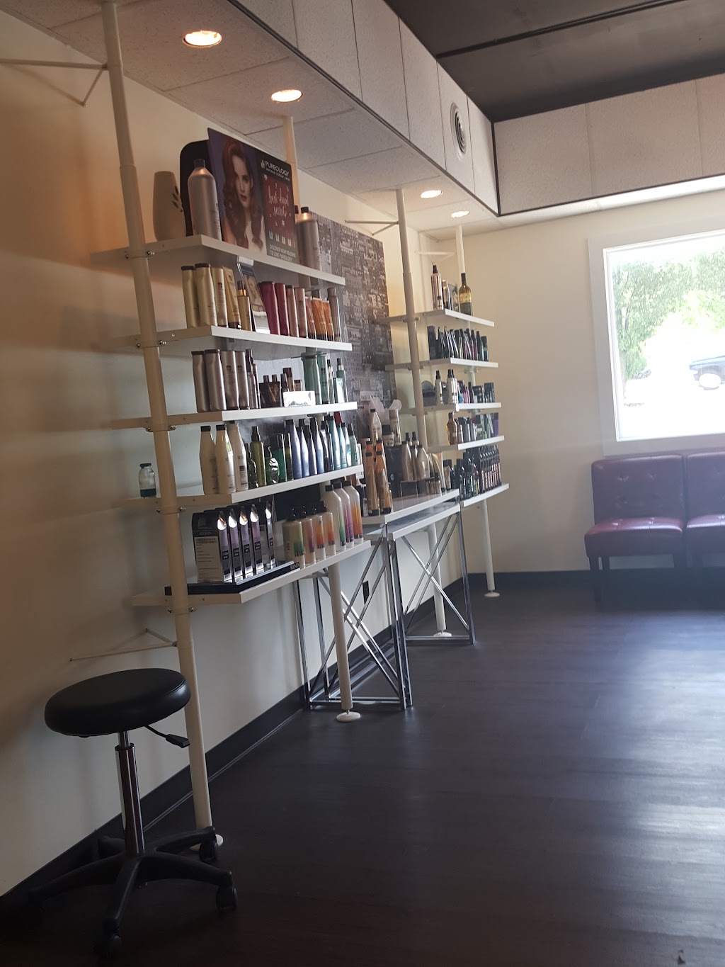 Salon joVon Hinckley | 1309 Ridge Rd, Hinckley, OH 44233, USA | Phone: (330) 278-3226