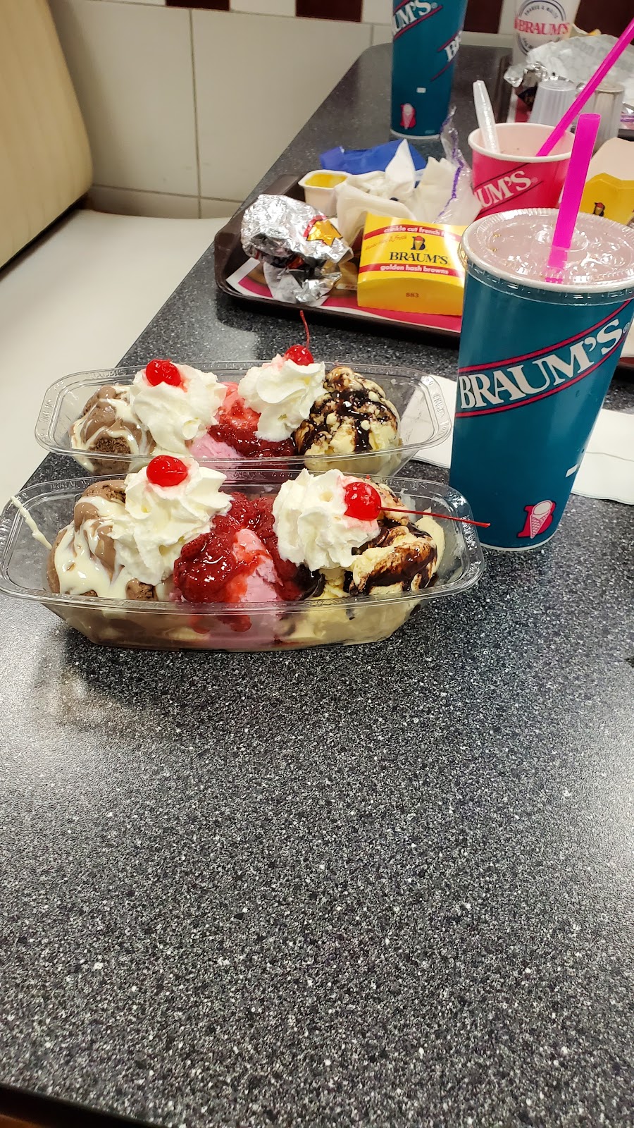 Braums Ice Cream & Dairy Store | 2106 E Kansas Ave, McPherson, KS 67460, USA | Phone: (620) 241-0610