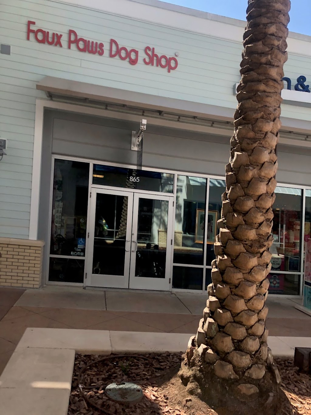 Faux Paws Dog Shop® | 2312 Grand Cypress Dr Suite 865, Lutz, FL 33559, USA | Phone: (877) 807-3647