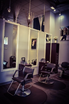 Redhouse Salon | 8488 26 Mile Rd, Shelby Township, MI 48316 | Phone: (586) 677-1800