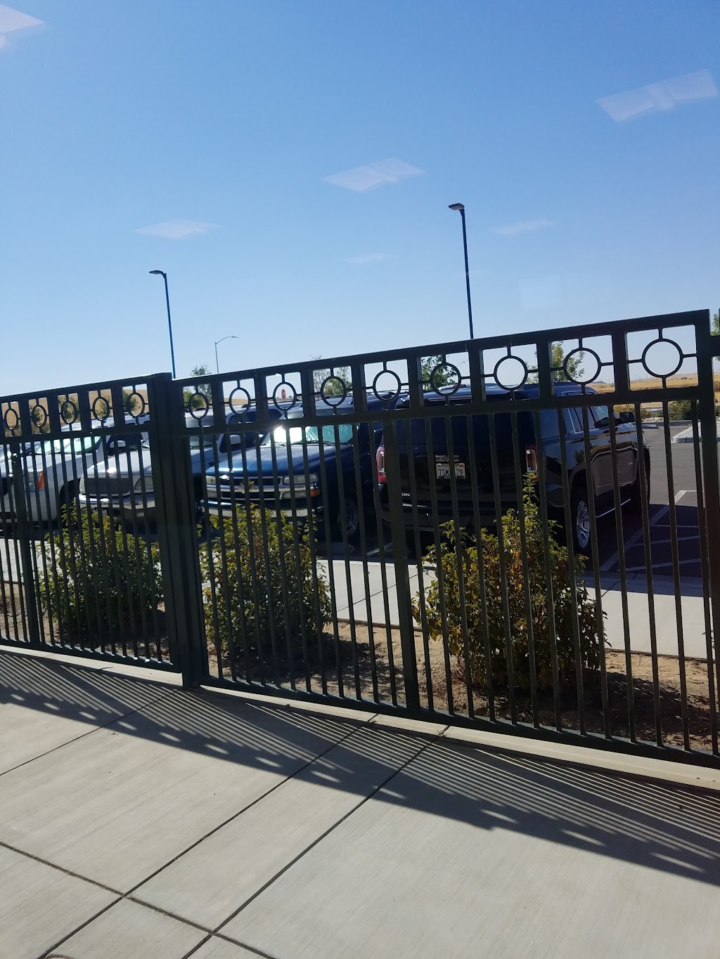Doctor Douglas K Fletcher Elementary School | 9801 Highland Knolls Dr, Bakersfield, CA 93306, USA | Phone: (661) 631-5960