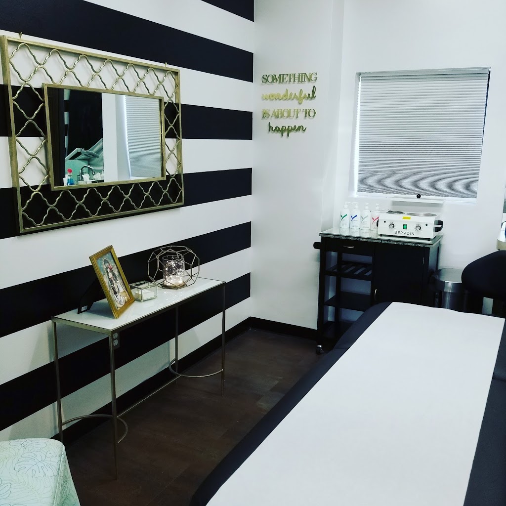 Sola Salon Studios | 701 Metairie Rd, Metairie, LA 70005, USA | Phone: (504) 494-4380