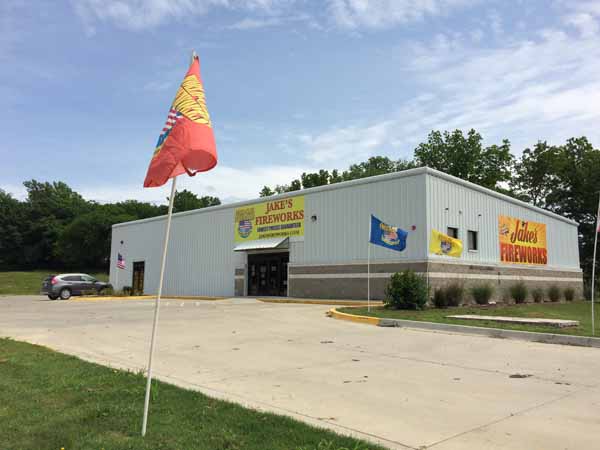 Jakes Fireworks | 3434 SE Washington Blvd, Bartlesville, OK 74006, USA | Phone: (918) 332-8610