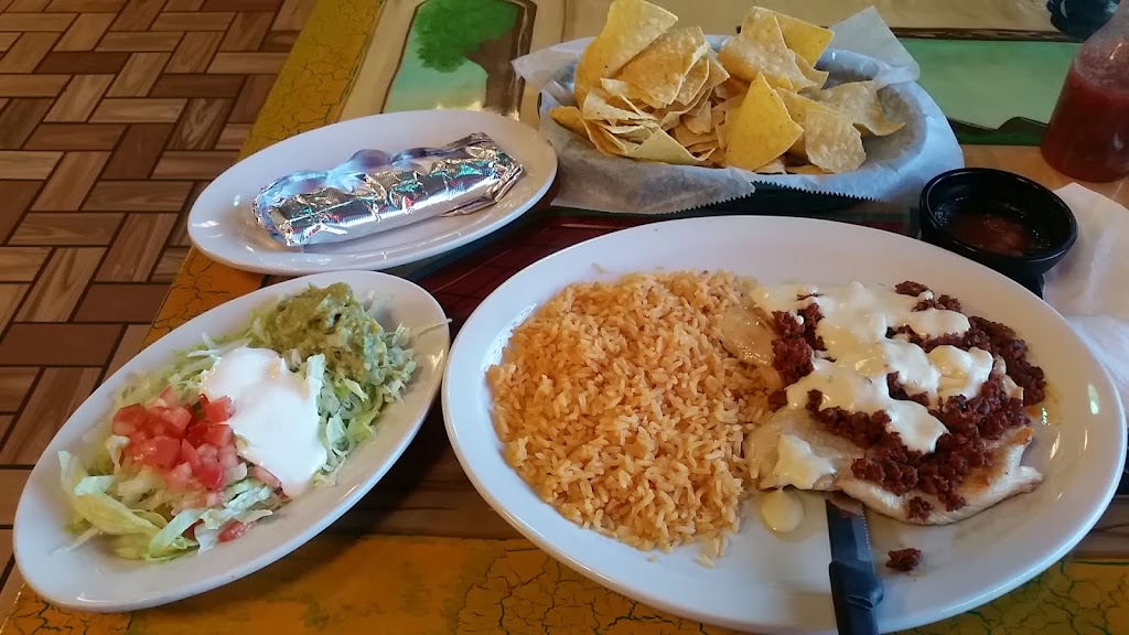 Las Cazuelas Mexican Cuisine | 4214 Bishop Ln, Louisville, KY 40218, USA | Phone: (502) 614-8634