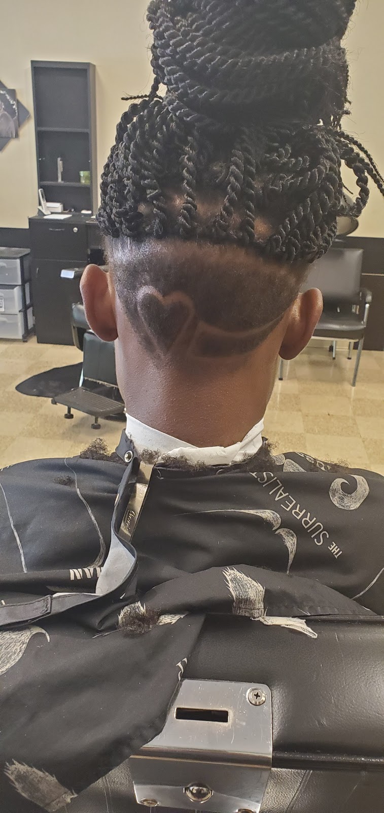 Epic Touch Barber & Beauty Salon | 216 Johnson Creek Dr, Chester, VA 23836, USA | Phone: (804) 536-9161