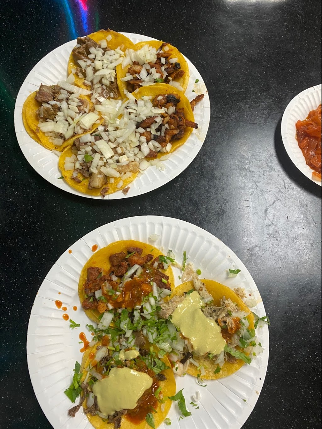 Tacos El Güero | 16355 Merrill Ave, Fontana, CA 92335, USA | Phone: (909) 565-0108