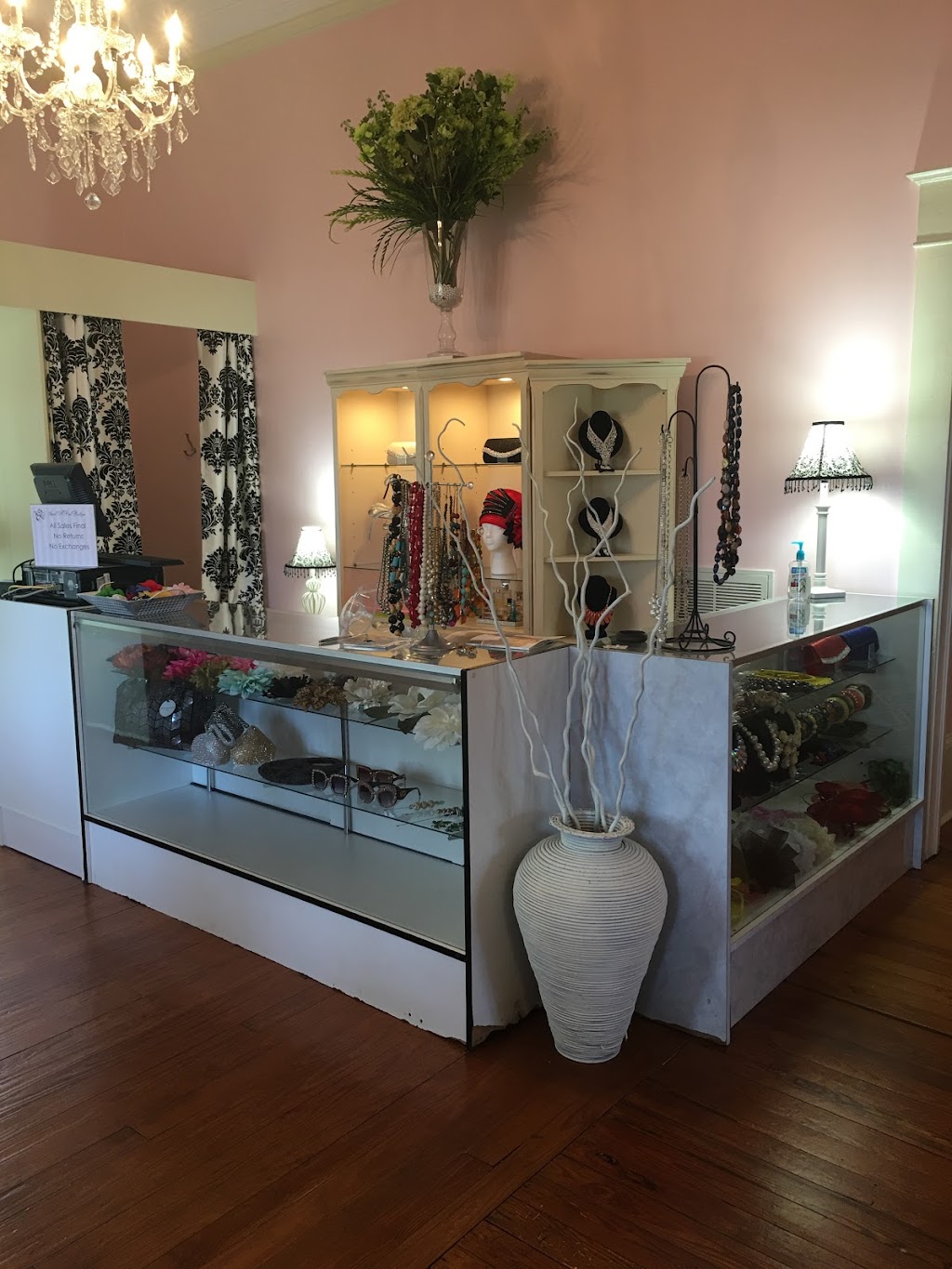 Sneek a Peek Boutique | 4385 Marietta St, Powder Springs, GA 30127, USA | Phone: (678) 594-3636