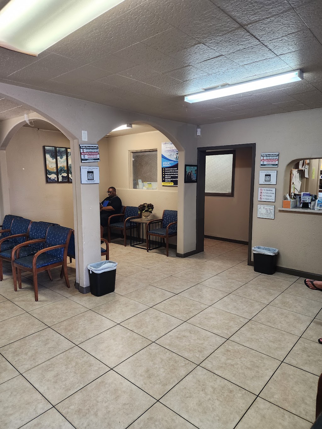 Dr. Oludare Onisile, MD | 4607 N 12th St, Phoenix, AZ 85014, USA | Phone: (602) 222-8727