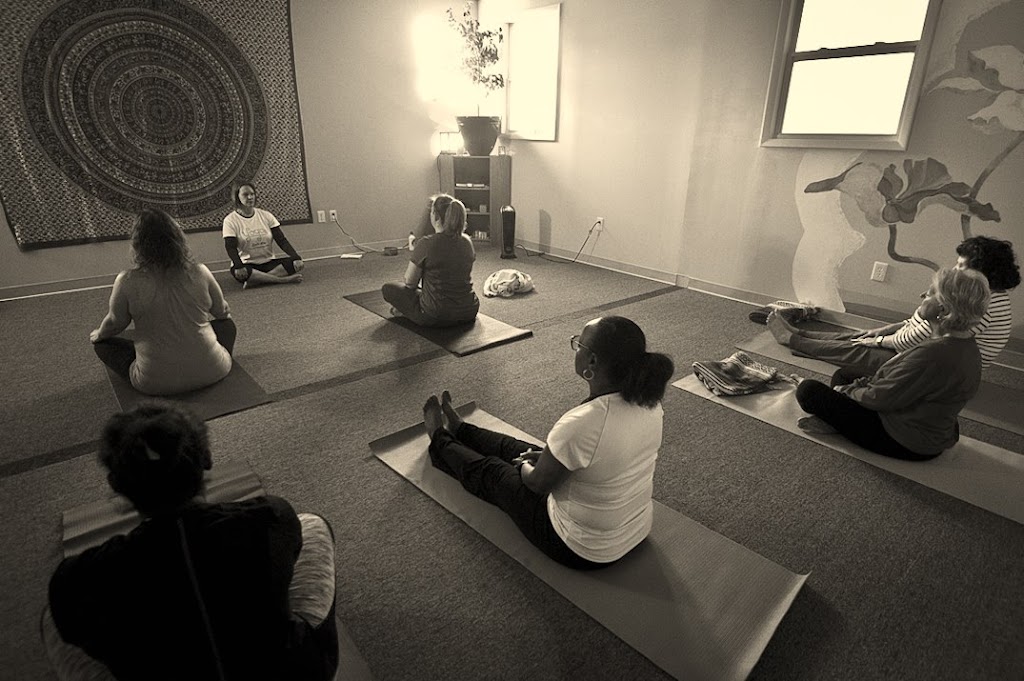 Zens Den Yoga | 141 E High St, Pottstown, PA 19464, USA | Phone: (610) 850-5425