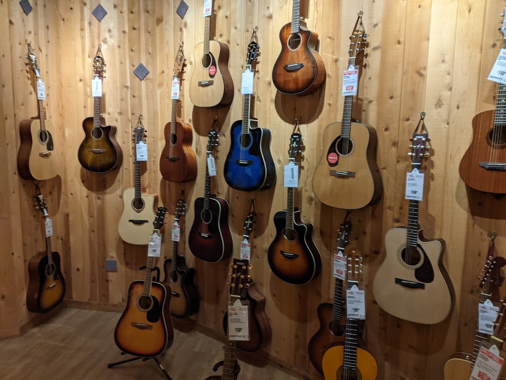 Guitar Center | 23133 W Outer Dr Unit D, Allen Park, MI 48101, USA | Phone: (313) 561-3904