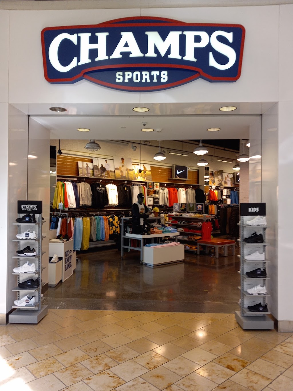 Champs Sports | 100 Robinson Centre Dr, Pittsburgh, PA 15205, USA | Phone: (412) 788-4563