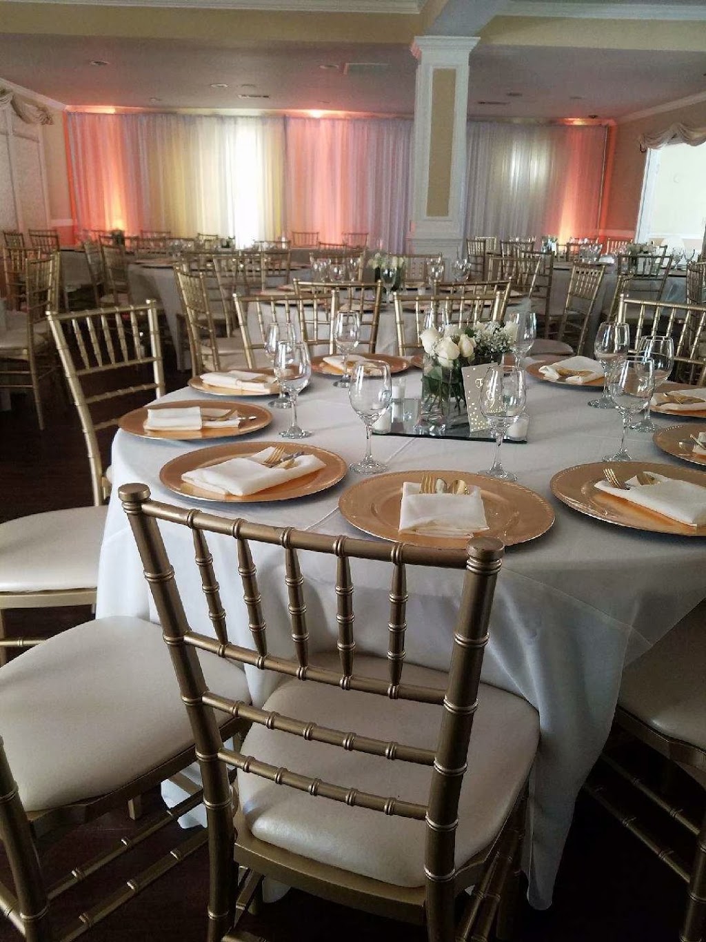 Crystal Linens - 100% Happiness Wedding | 1756 Suwanee Valley Rd NW, Lawrenceville, GA 30043 | Phone: (678) 789-8171