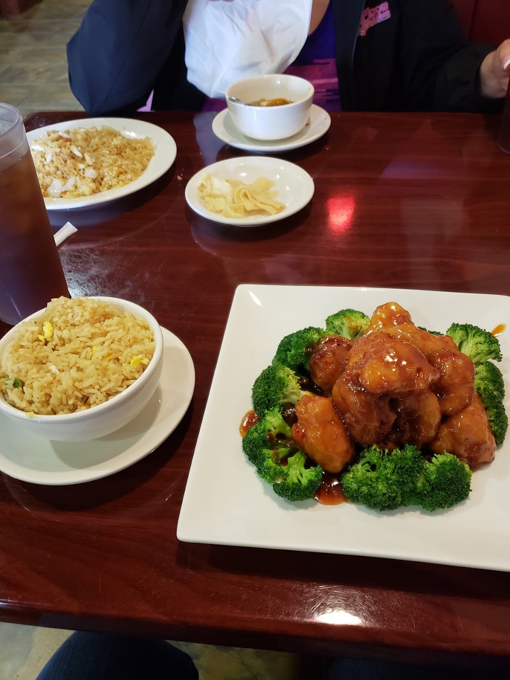 Lucky panda cafe | 1511 Justin Rd, Lewisville, TX 75077, USA | Phone: (972) 317-9878