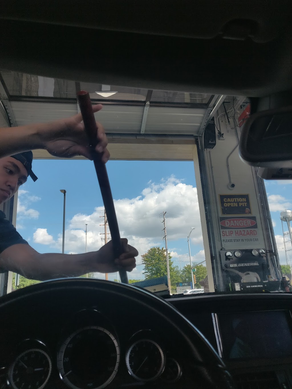 Take 5 Oil Change | 2 W Golf Rd, Schaumburg, IL 60195, USA | Phone: (630) 283-1526