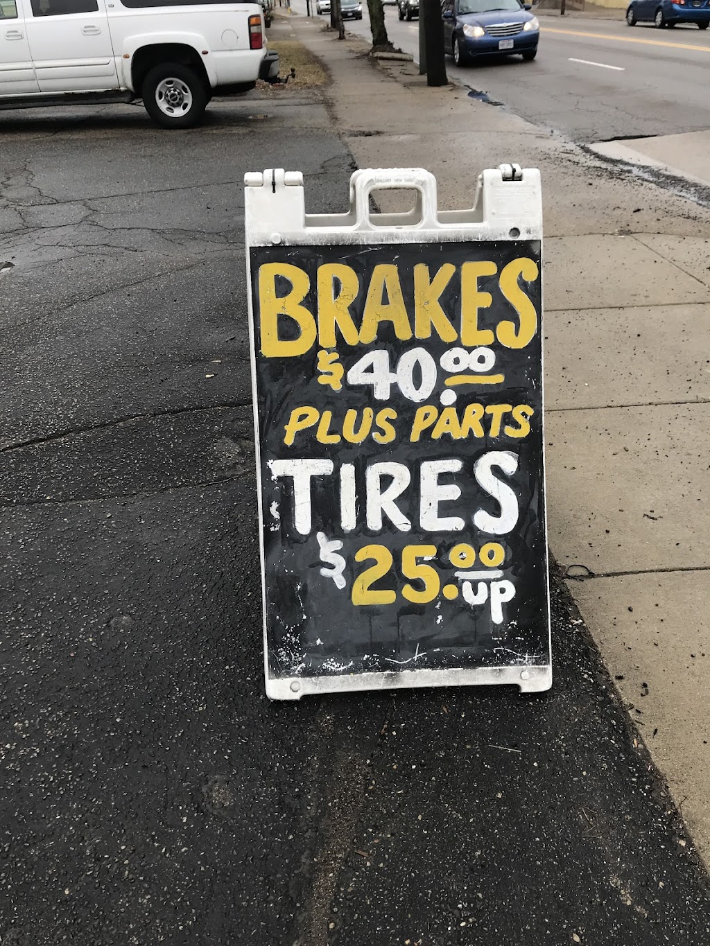 MAIN TIRE AND AUTO | 934 N Main St, Dayton, OH 45405, USA | Phone: (937) 222-2830