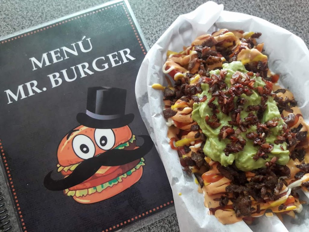 Mr. Burger | Boulevard Manuel J Clouthier L-C98, Plaza Monarca, Lago Sur, 22016 Tijuana, B.C., Mexico | Phone: 664 977 4358