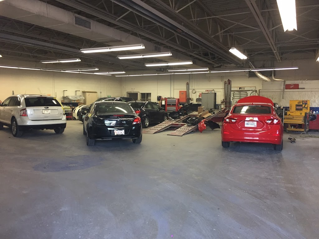 Cronin Ford North Body Shop | 1710 Tytus Ave, Middletown, OH 45042, USA | Phone: (513) 420-8700