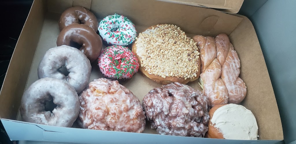 Martins Donuts | 4 W State St, Trenton, OH 45067, USA | Phone: (513) 988-0883