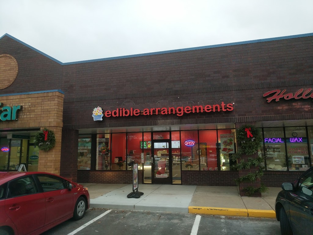 Edible Arrangements | 1747 Lexington Ave N, Roseville, MN 55113, USA | Phone: (651) 488-4500