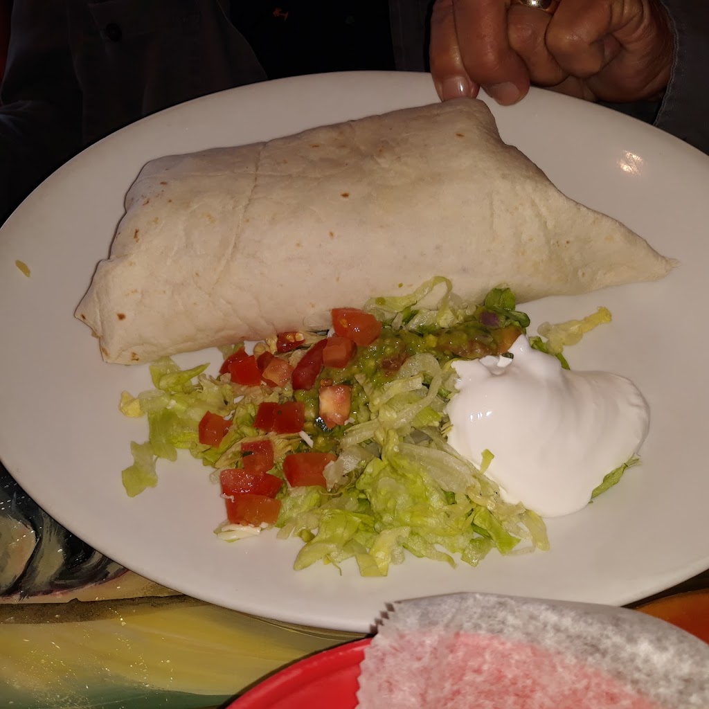 El loro mexican restaurant | 749 E Enterprise Dr, Belle Plaine, MN 56011, USA | Phone: (952) 300-8947