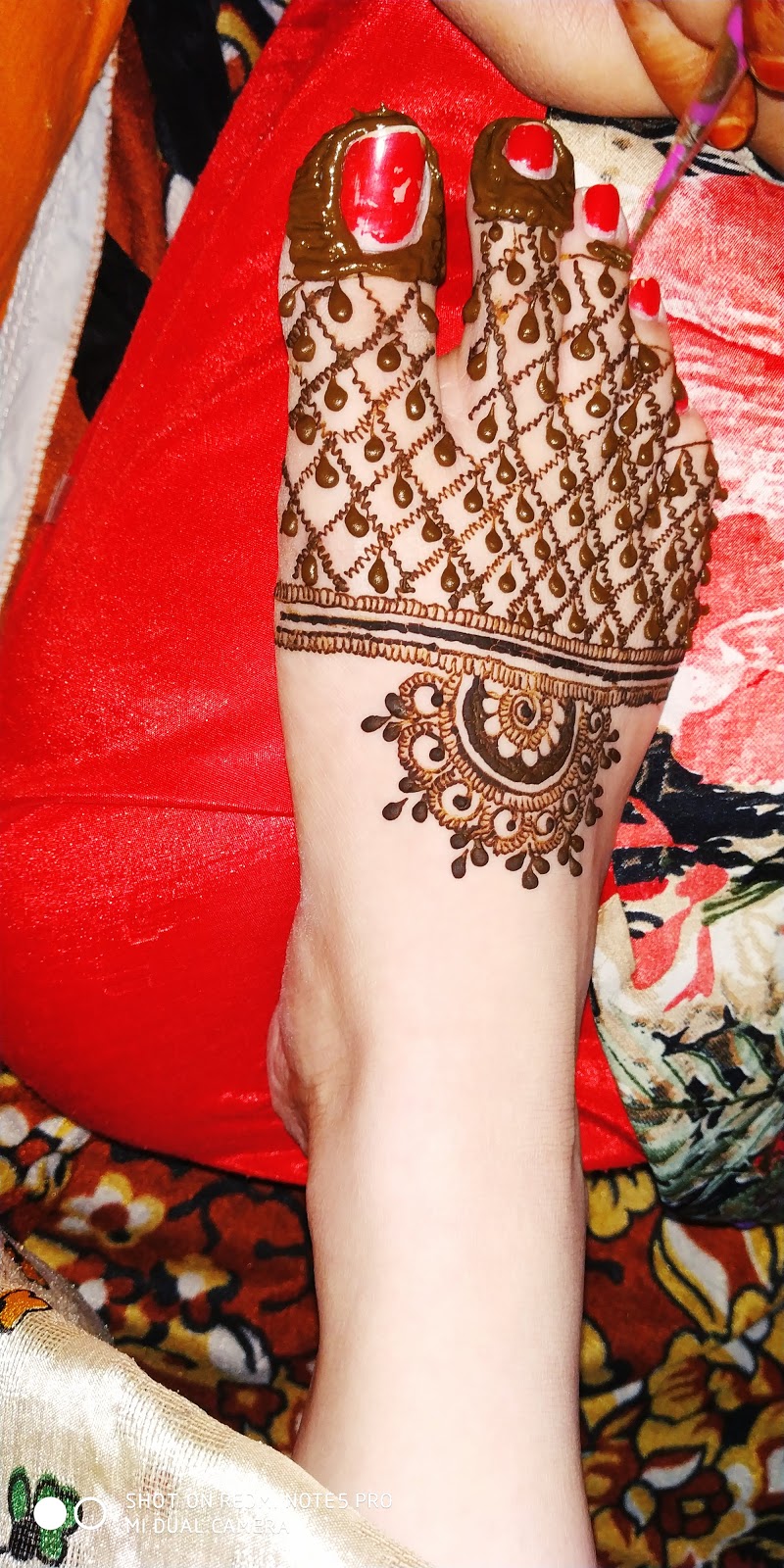 Tannu Mehndi Designer | B/16, Mohammedi Society, Nr. Shah-e-alam Gate, Shah-e-alam, Mohammadi Society, Danilimda, Ahmedabad, Gujarat 380028, India | Phone: 089806 62929