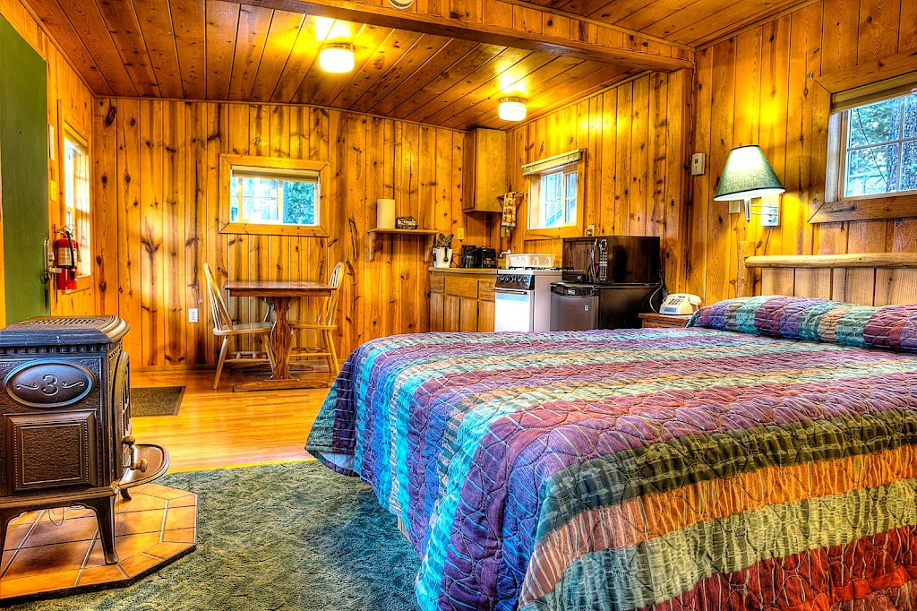 Tamarack Lodge Motel | 2311 N Lake Blvd, Tahoe City, CA 96145, USA | Phone: (530) 583-3350