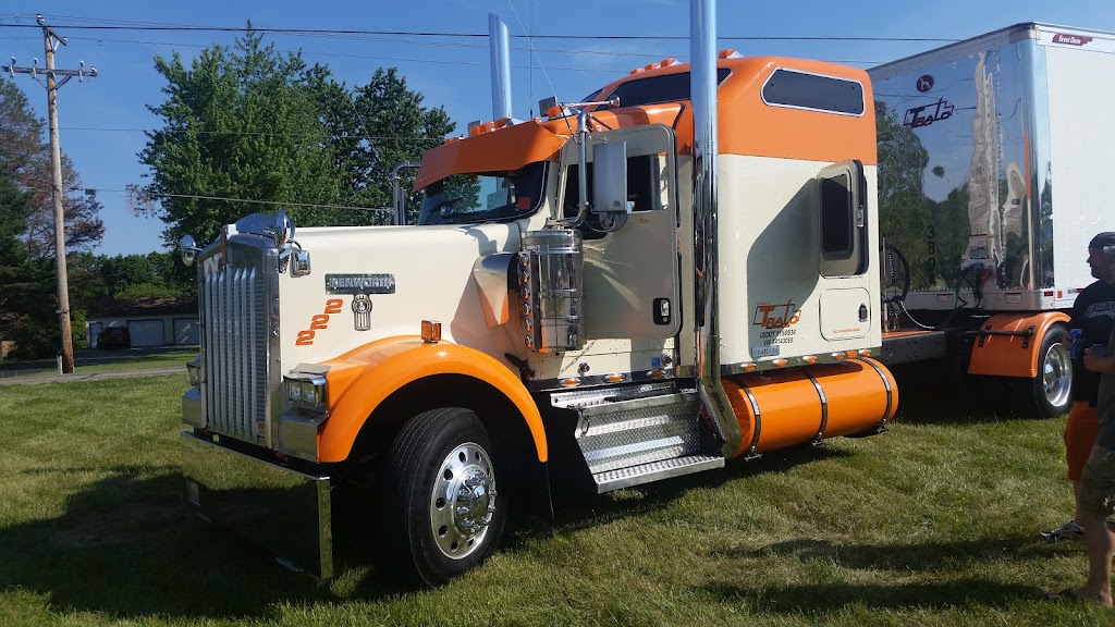 Midwest Trucks and Equipment | 6975 Brookville Salem Rd, Brookville, OH 45309, USA | Phone: (937) 833-9977