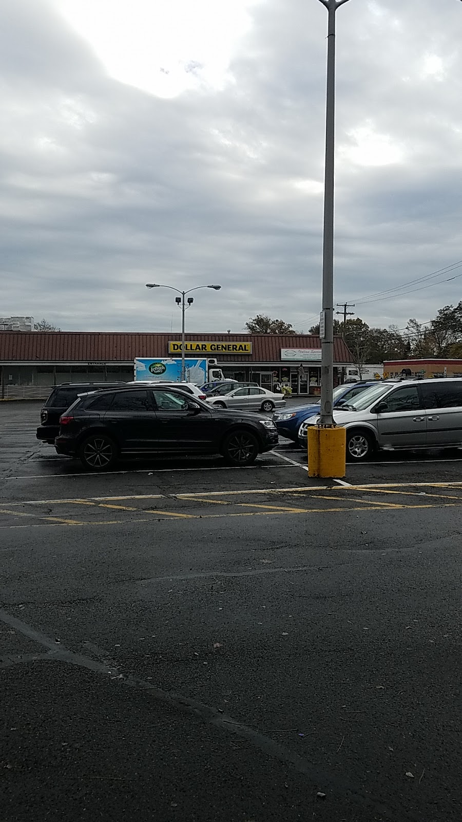 Dollar General | 2201 Sunset Ave, Ocean Township, NJ 07712, USA | Phone: (609) 525-4613