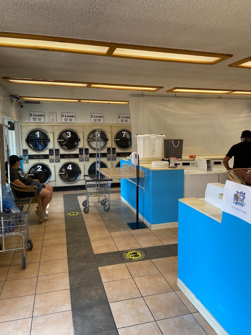 All About Laundry | 108 W Big Bear Blvd, Big Bear, CA 92314, USA | Phone: (909) 547-5098