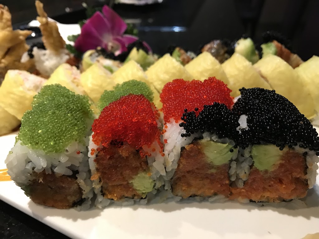 Big Fish Sushi | 22639 NE Inglewood Hill Rd, Sammamish, WA 98074, USA | Phone: (425) 896-8063