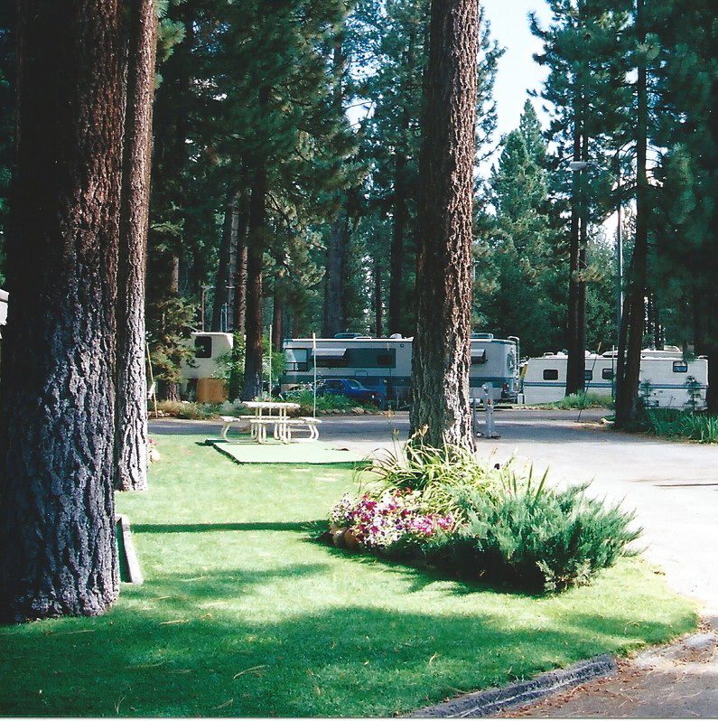 Coachland RV Park & Village Camp Truckee | 10100 Pioneer Trail, Truckee, CA 96161, USA | Phone: (530) 587-3071