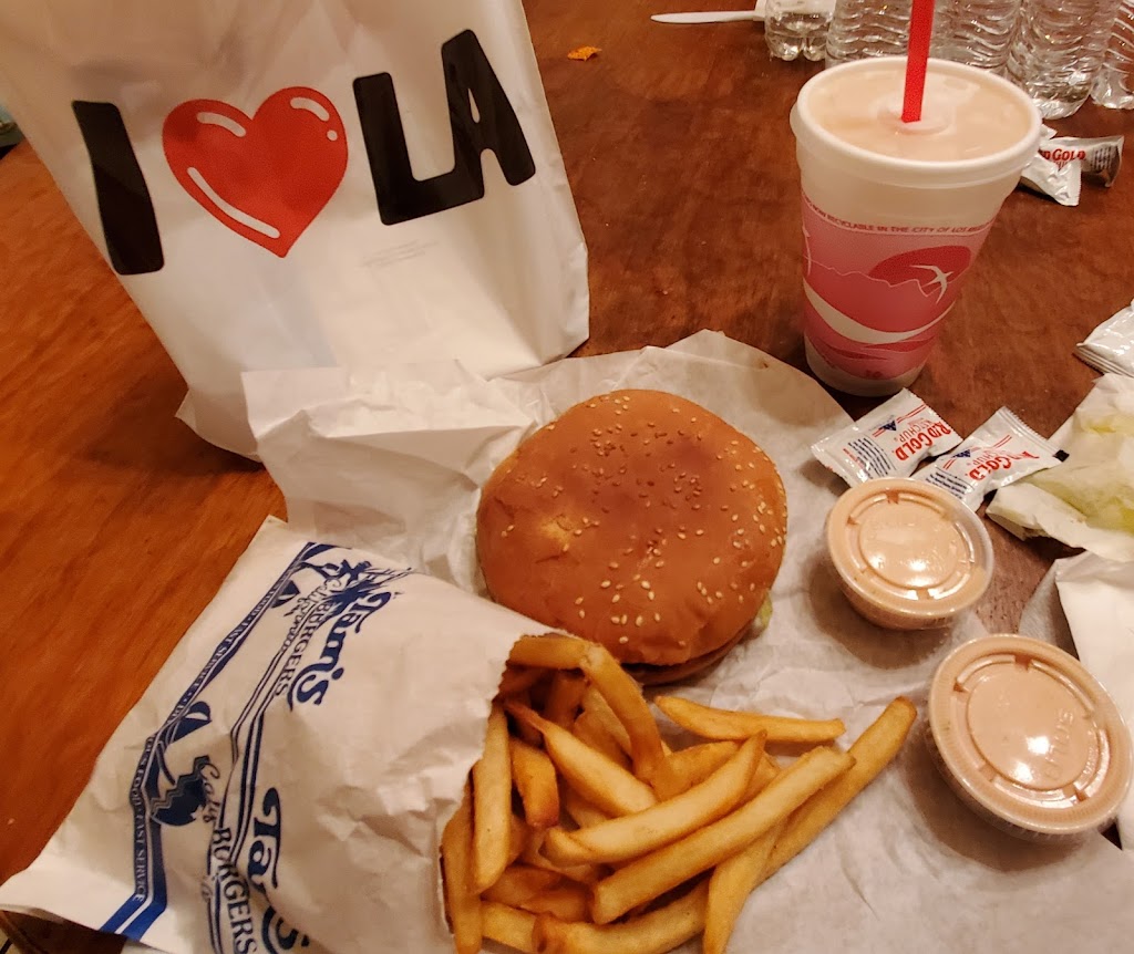 Tams Burgers | 5023 S Central Ave, Los Angeles, CA 90011, USA | Phone: (323) 233-1320