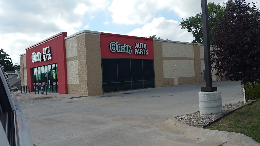 OReilly Auto Parts | 1120 E 66th St East, Richfield, MN 55423, USA | Phone: (612) 866-3125