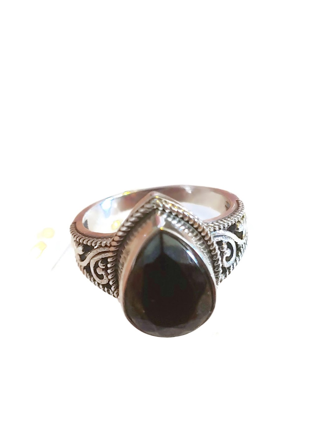 Black Queen Jewels | 6800 Augusta Hills Dr NE, Rio Rancho, NM 87144 | Phone: (702) 595-0020