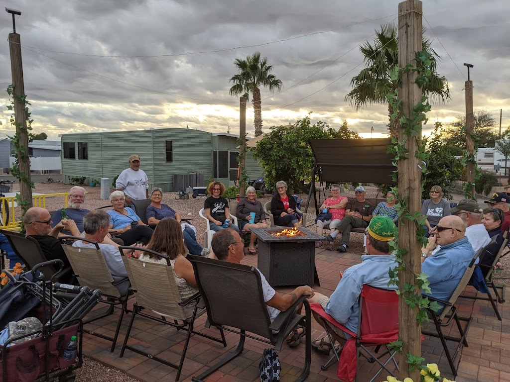 Weavers Needle RV Resort | 250 S Tomahawk Rd, Apache Junction, AZ 85119, USA | Phone: (480) 982-3683