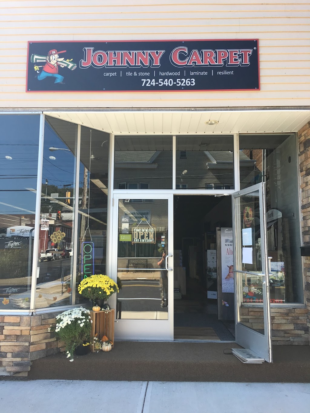 Johnny Carpet | 233 5th St, Freeport, PA 16229, USA | Phone: (724) 704-0834