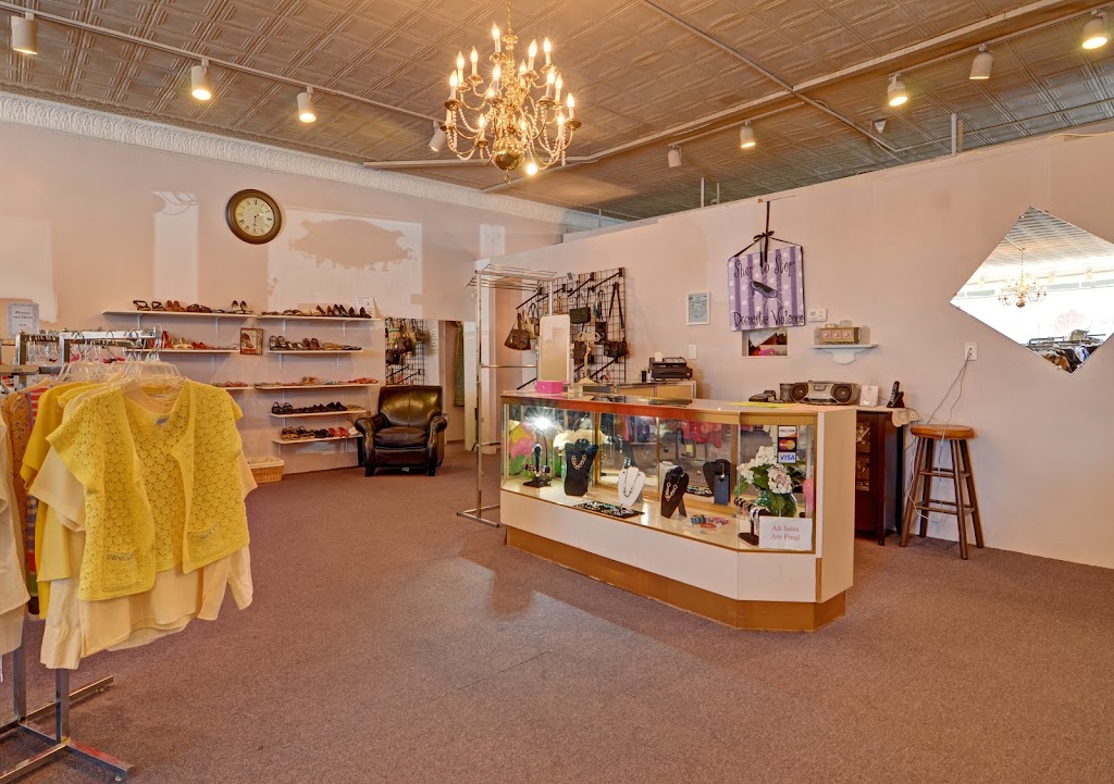 Pizazz | 132 E Main St, Clayton, NC 27520, USA | Phone: (919) 550-1915