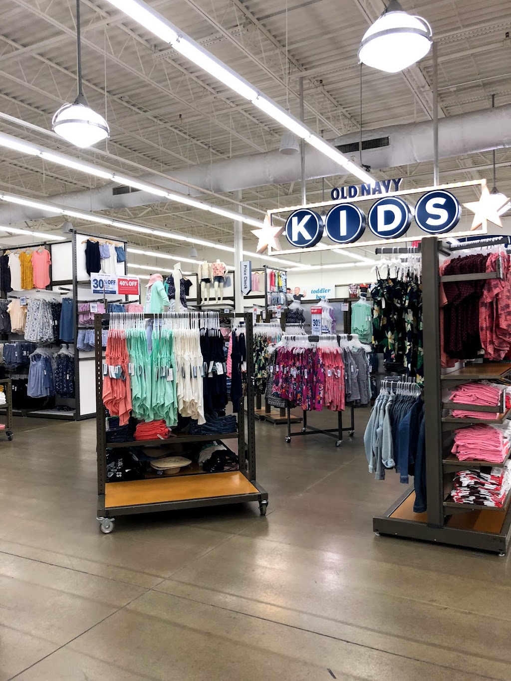 Old Navy - with Curbside Pickup | 1019 W University Ave Suite 900, Georgetown, TX 78628, USA | Phone: (512) 686-4754